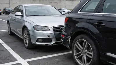 Nehoda na parkovisku: čo robiť krok po kroku?